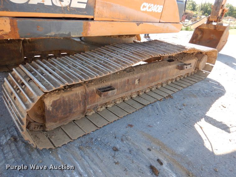 image for item DG1750 Case CX240B  excavator