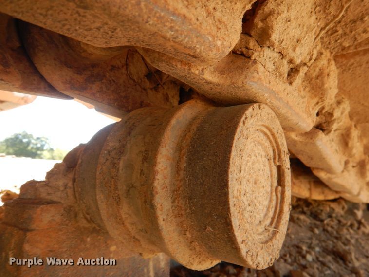 image for item DG1750 Case CX240B  excavator