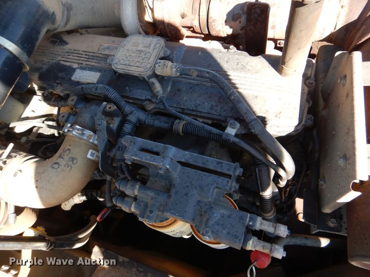 image for item DG1751 2011 Komatsu PC350LC-8  excavator