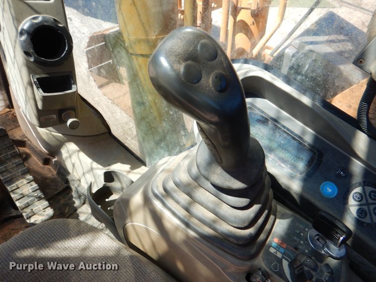 image for item DG1752 Case CX240B  excavator