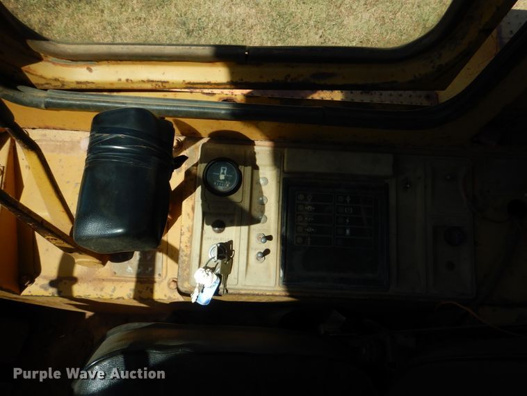 image for item DG1757 1982 Caterpillar 950B  wheel loader