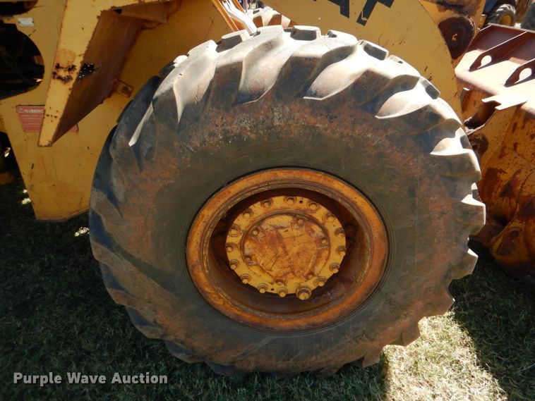 image for item DG1757 1982 Caterpillar 950B  wheel loader
