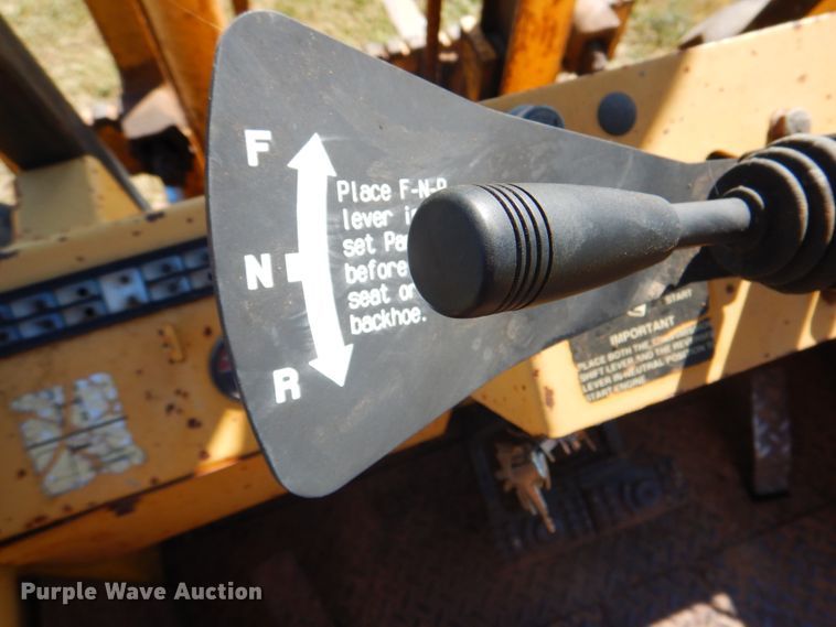 image for item DG1766 1998 John Deere 488E  forklift