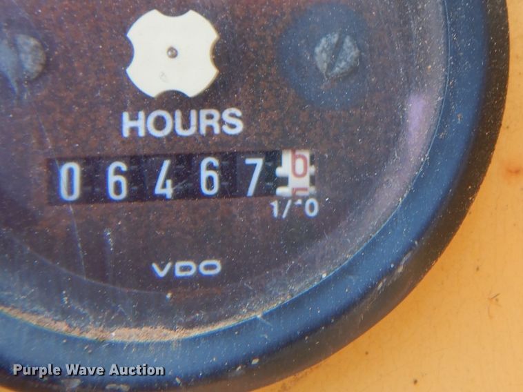 image for item DG1766 1998 John Deere 488E  forklift