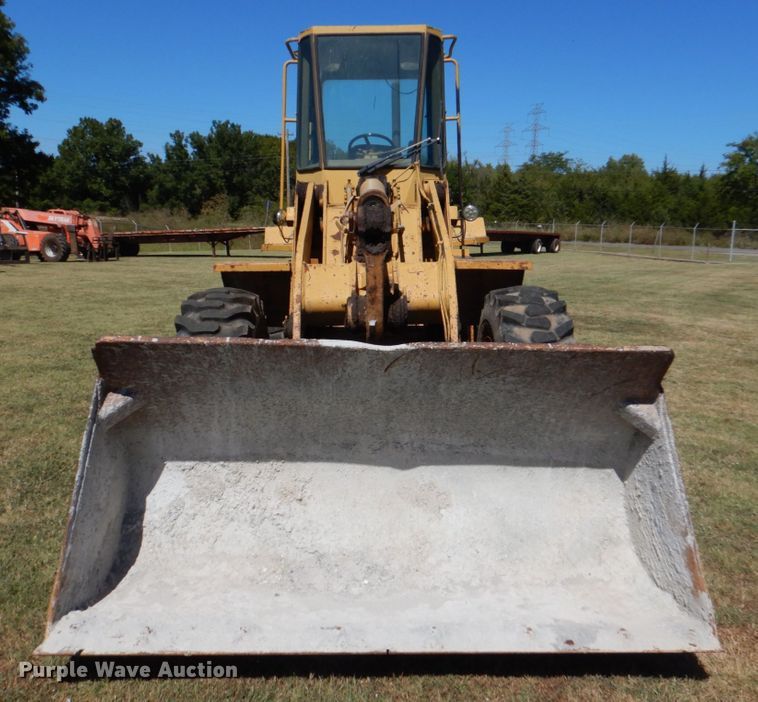 image for item DG1783 1985 Caterpillar 926  wheel loader