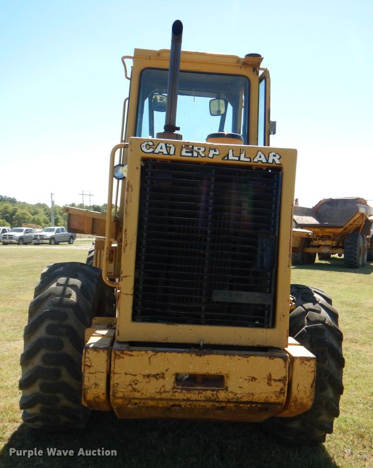 image for item DG1783 1985 Caterpillar 926  wheel loader
