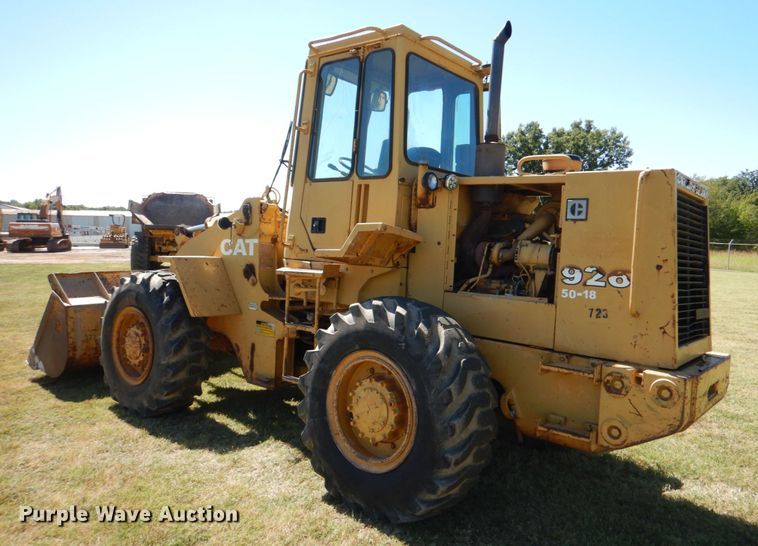 image for item DG1783 1985 Caterpillar 926  wheel loader