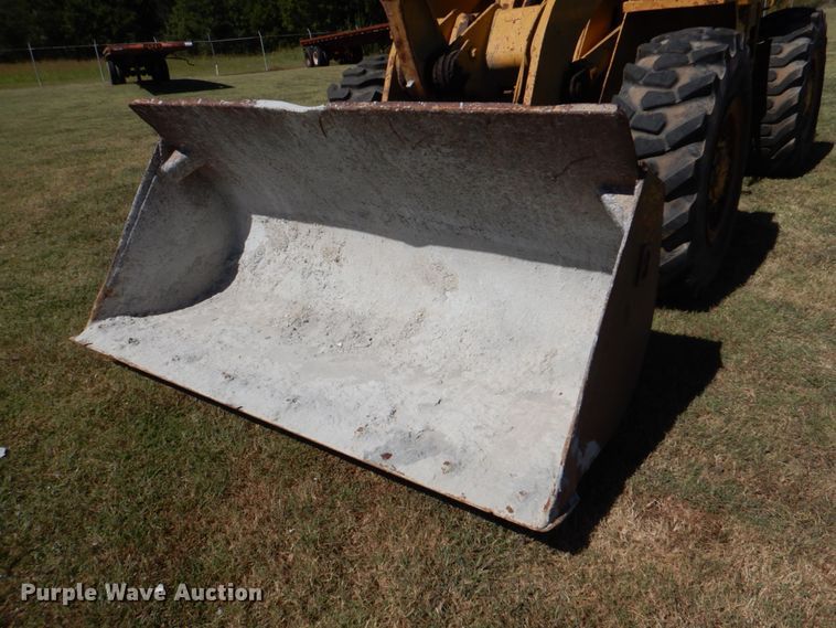 image for item DG1783 1985 Caterpillar 926  wheel loader