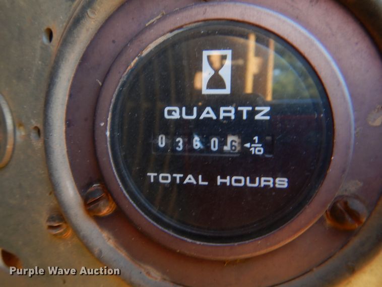 image for item DG1783 1985 Caterpillar 926  wheel loader