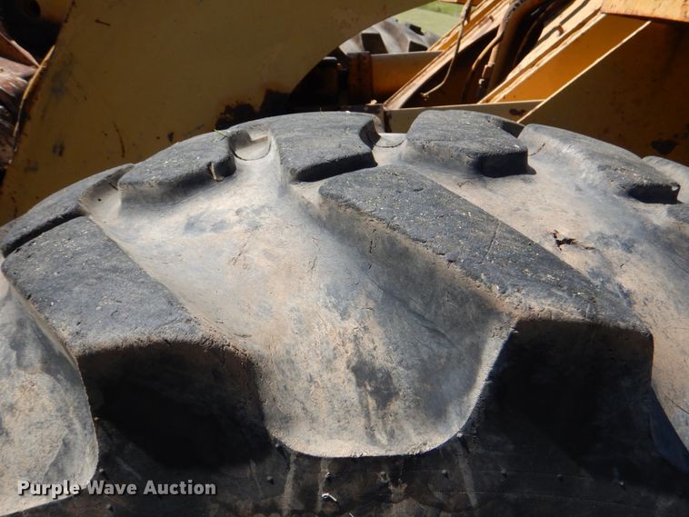 image for item DG1783 1985 Caterpillar 926  wheel loader