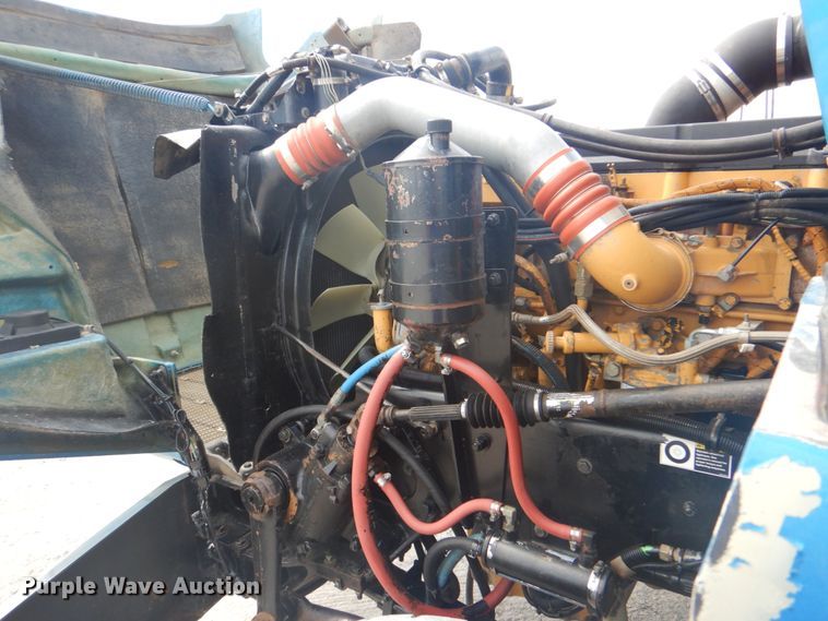 image for item DG1844 2005 Kenworth T800  dump truck