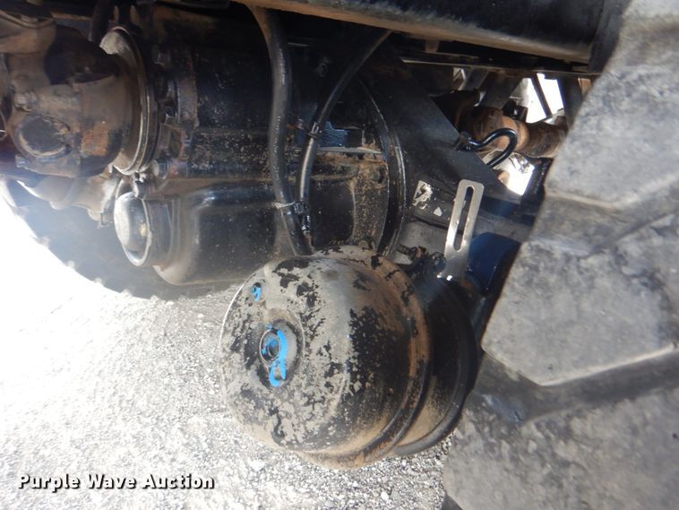 image for item DG1844 2005 Kenworth T800  dump truck