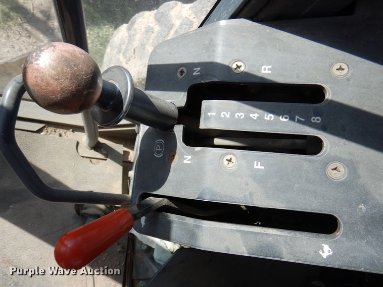 image for item DI5743 2002 John Deere 670C  motor grader