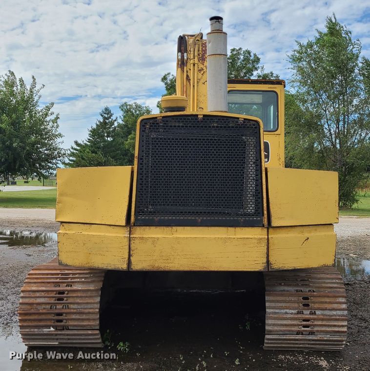 image for item DI6198 1980 John Deere 690B  excavator