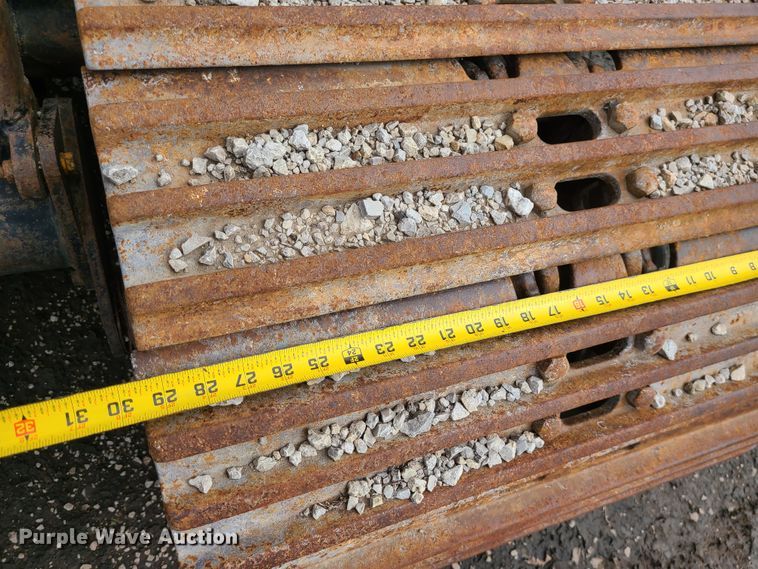 image for item DI6198 1980 John Deere 690B  excavator