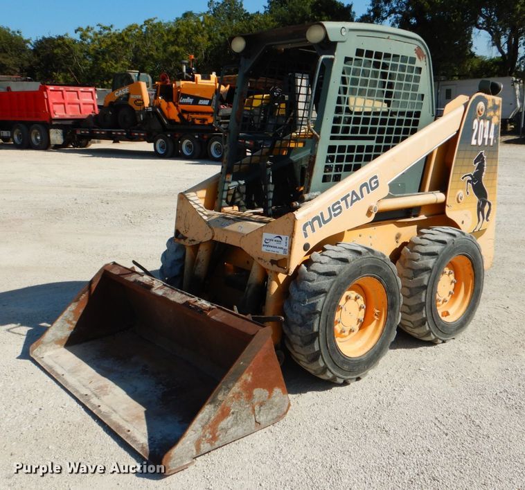 image for item DJ0788 2008 Mustang 2044  skid steer loader