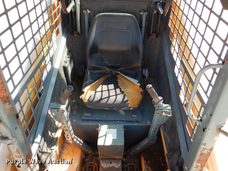 image for item DJ0788 2008 Mustang 2044  skid steer loader