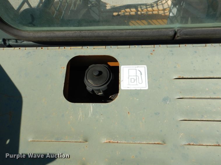 image for item DJ0788 2008 Mustang 2044  skid steer loader