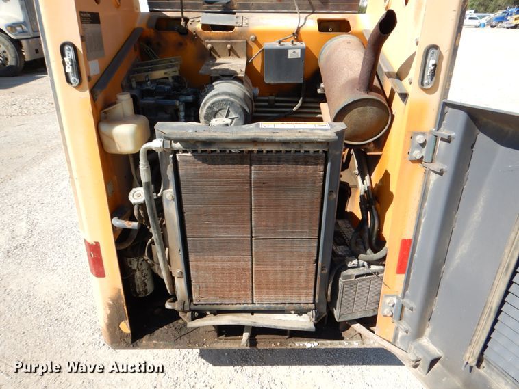 image for item DJ0788 2008 Mustang 2044  skid steer loader