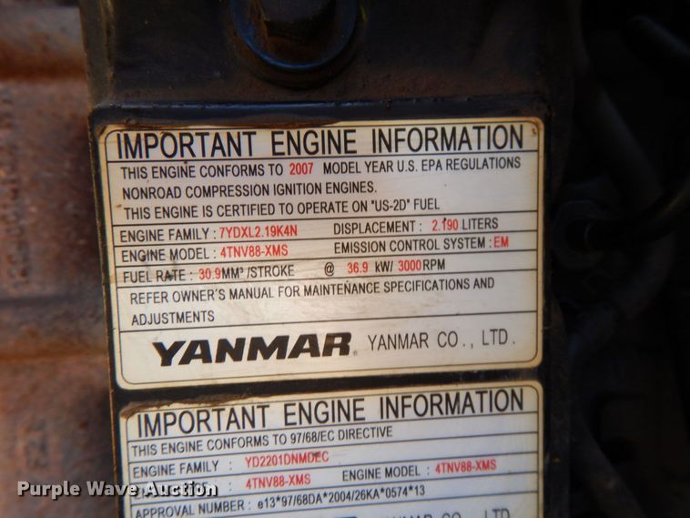 image for item DJ0788 2008 Mustang 2044  skid steer loader