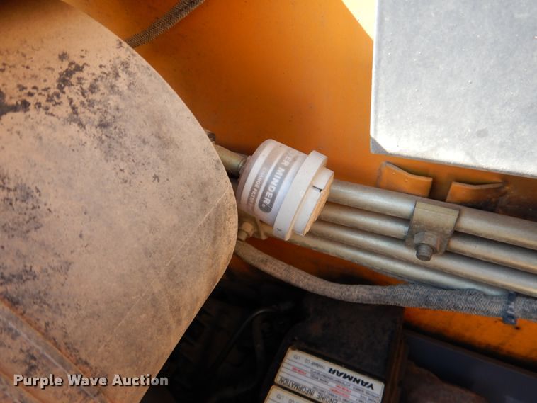 image for item DJ0788 2008 Mustang 2044  skid steer loader