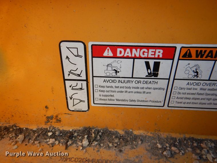 image for item DJ0788 2008 Mustang 2044  skid steer loader