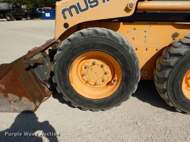 image for item DJ0788 2008 Mustang 2044  skid steer loader