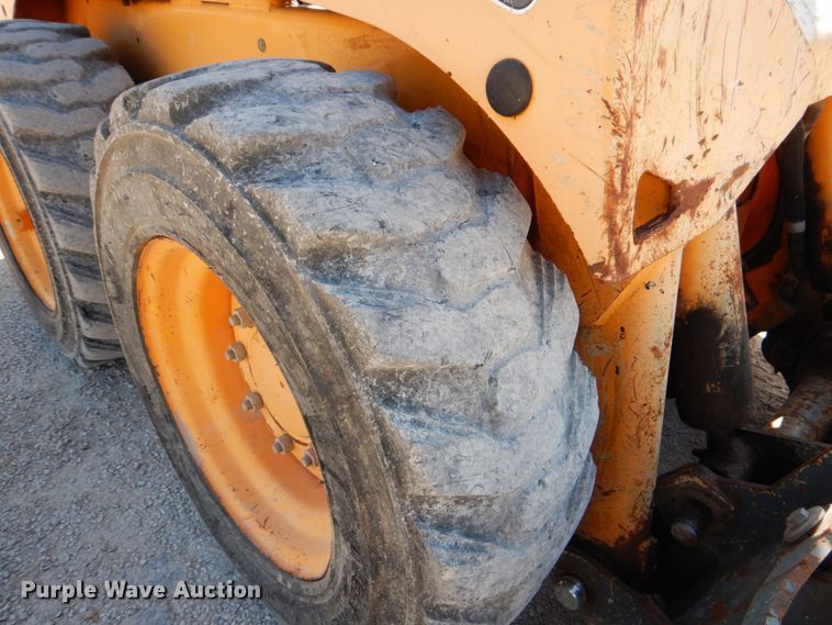 image for item DJ0788 2008 Mustang 2044  skid steer loader