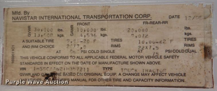 image for item DJ0789 1996 International 4700  seal coat truck