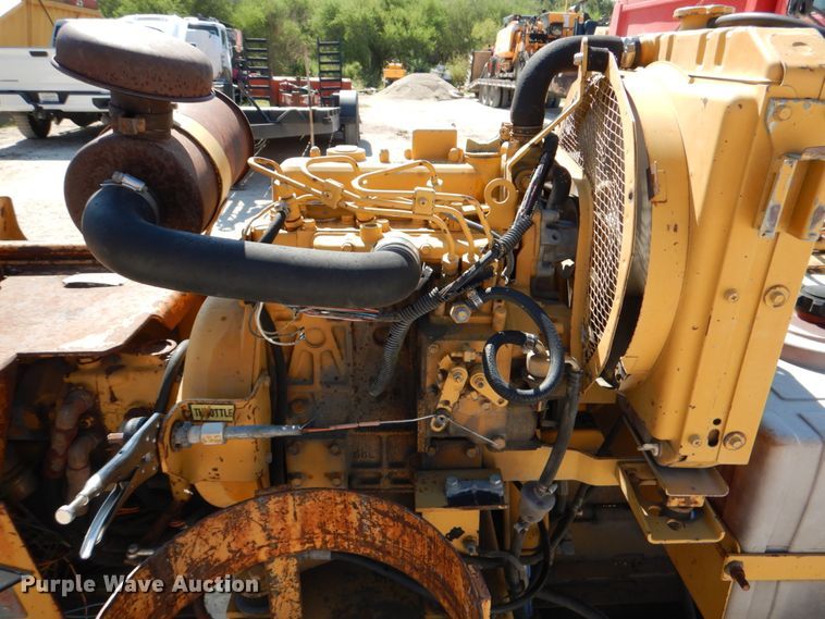 image for item DJ0790 Blaw-Knox M45OD-01-145  paver