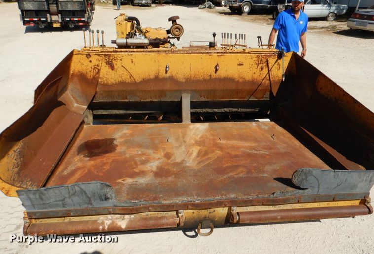 image for item DJ0790 Blaw-Knox M45OD-01-145  paver