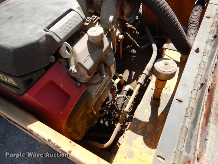 image for item DJ0791 Stone DDR3100  double drum roller