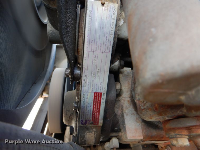 image for item DJ0792 1996 Ford F800  dump truck