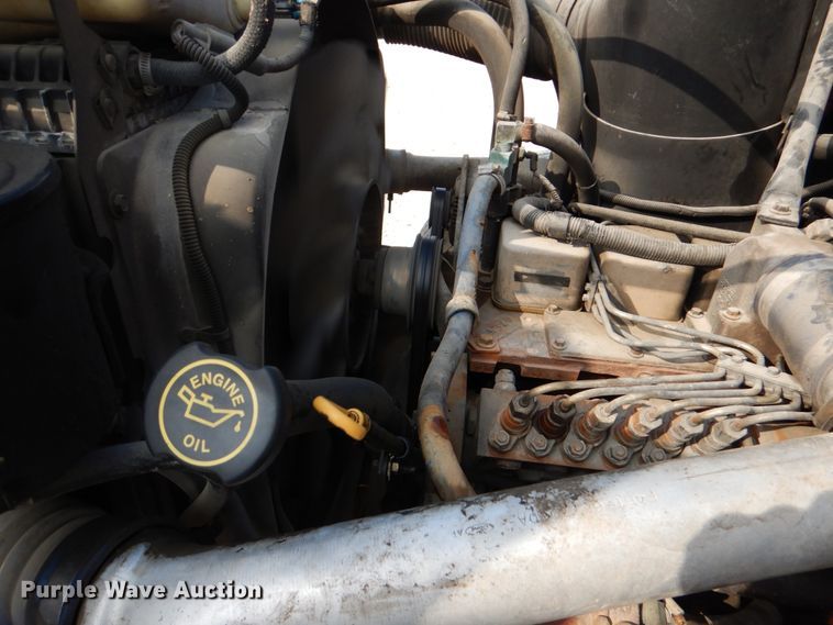 image for item DJ0792 1996 Ford F800  dump truck