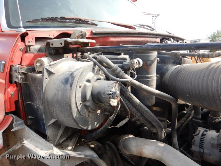 image for item DJ0792 1996 Ford F800  dump truck