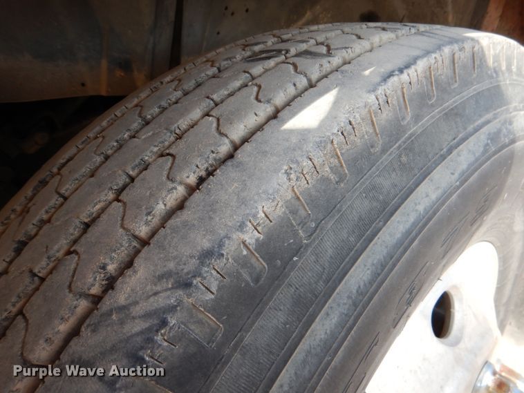 image for item DJ0792 1996 Ford F800  dump truck