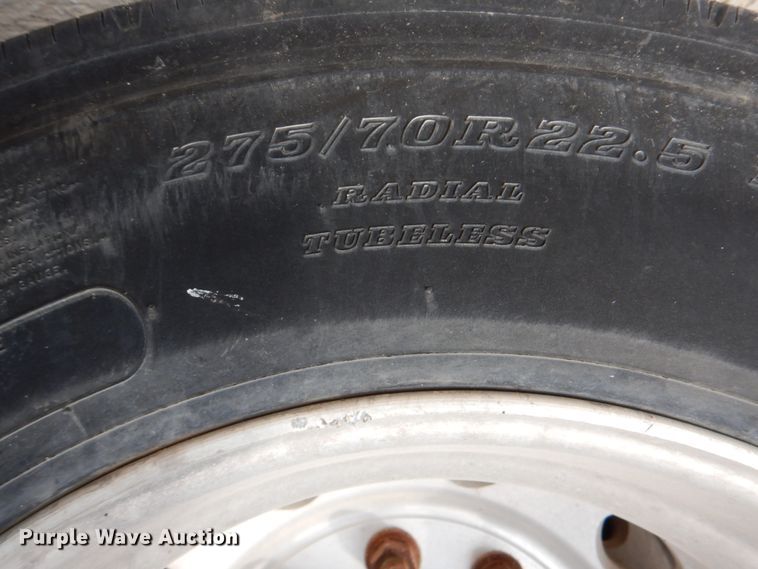 image for item DJ0792 1996 Ford F800  dump truck