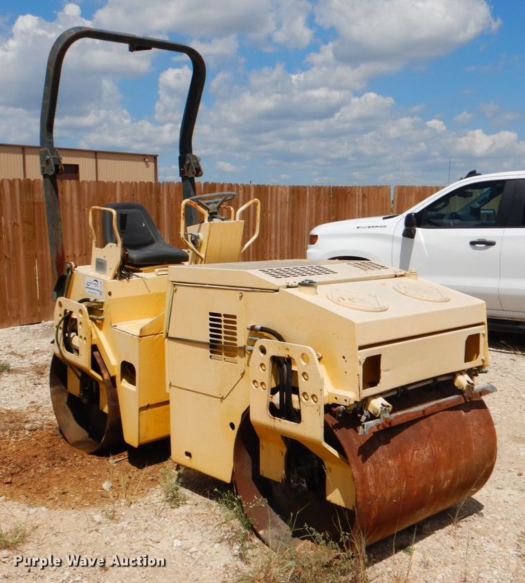 image for item DJ0793 1999 Wacker RD25  double drum roller