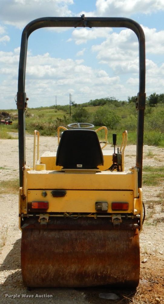 image for item DJ0793 1999 Wacker RD25  double drum roller