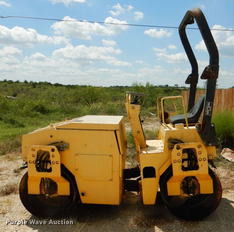 image for item DJ0793 1999 Wacker RD25  double drum roller