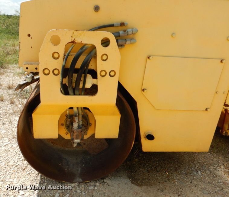 image for item DJ0793 1999 Wacker RD25  double drum roller