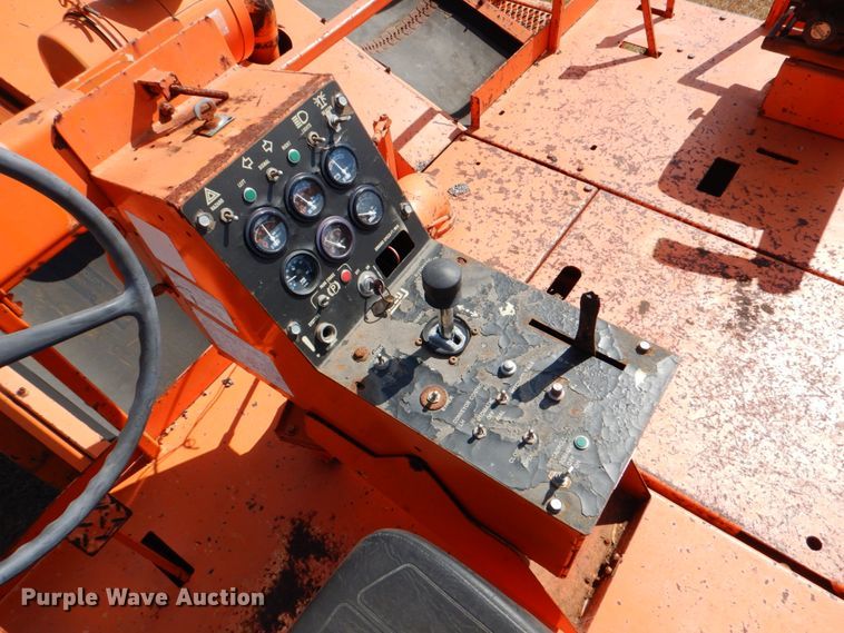 image for item DJ0795 1996 Rosco SPRHH  chip spreader