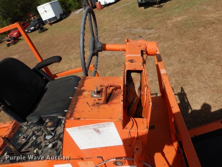 image for item DJ0795 1996 Rosco SPRHH  chip spreader