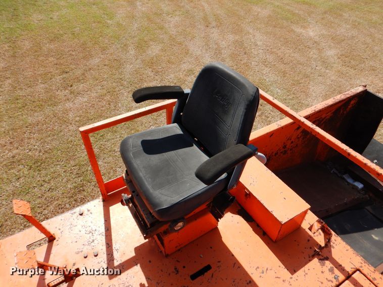 image for item DJ0795 1996 Rosco SPRHH  chip spreader