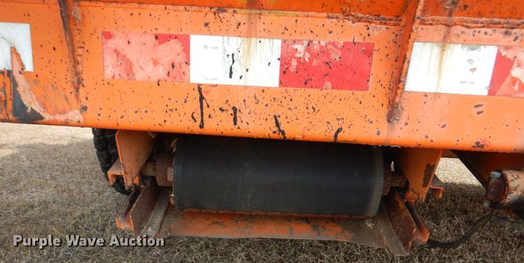 image for item DJ0795 1996 Rosco SPRHH  chip spreader