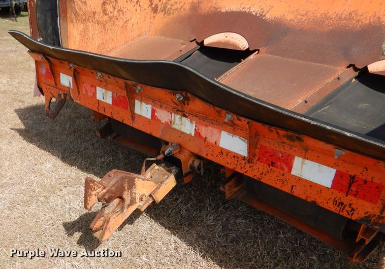 image for item DJ0795 1996 Rosco SPRHH  chip spreader