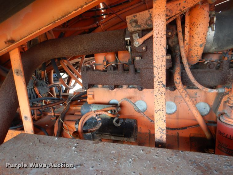 image for item DJ0795 1996 Rosco SPRHH  chip spreader