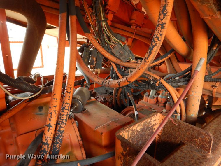 image for item DJ0795 1996 Rosco SPRHH  chip spreader