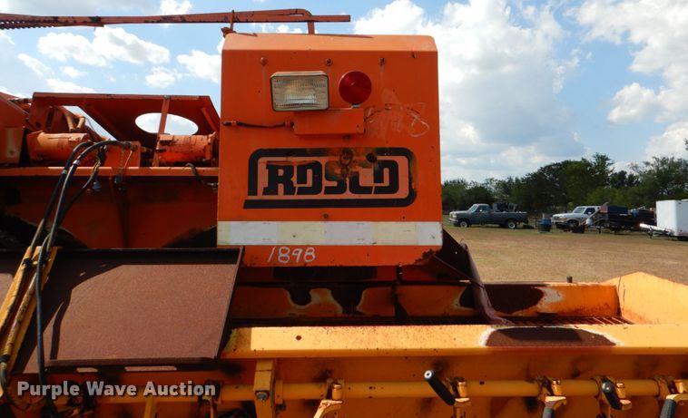 image for item DJ0795 1996 Rosco SPRHH  chip spreader