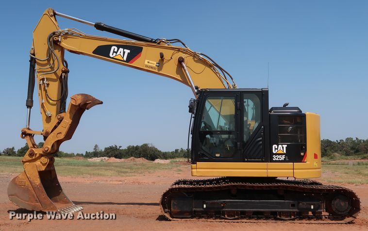 image for item DJ1946 2019 Caterpillar 325F L CR  excavator
